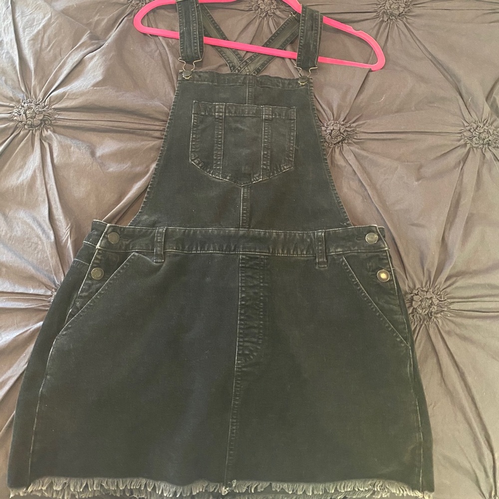 Overall dress